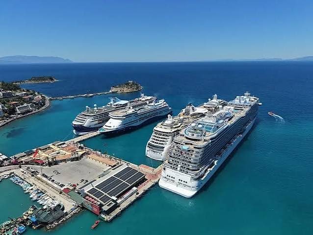 Aydın’da kruvaziyer bereketi: Kuşadası’na 7 bin 818 turist geldi