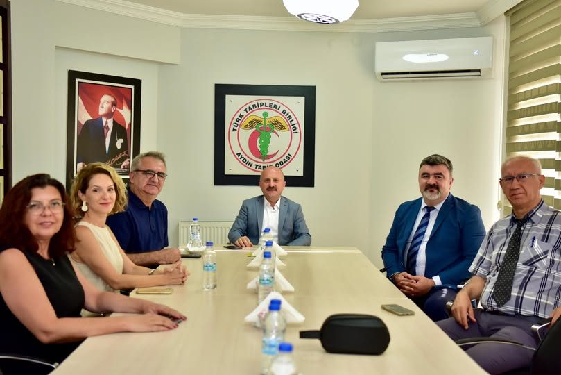 VALİ VAROL’DAN AYDIN TABİP ODASI’NA İADE-İ ZİYARET