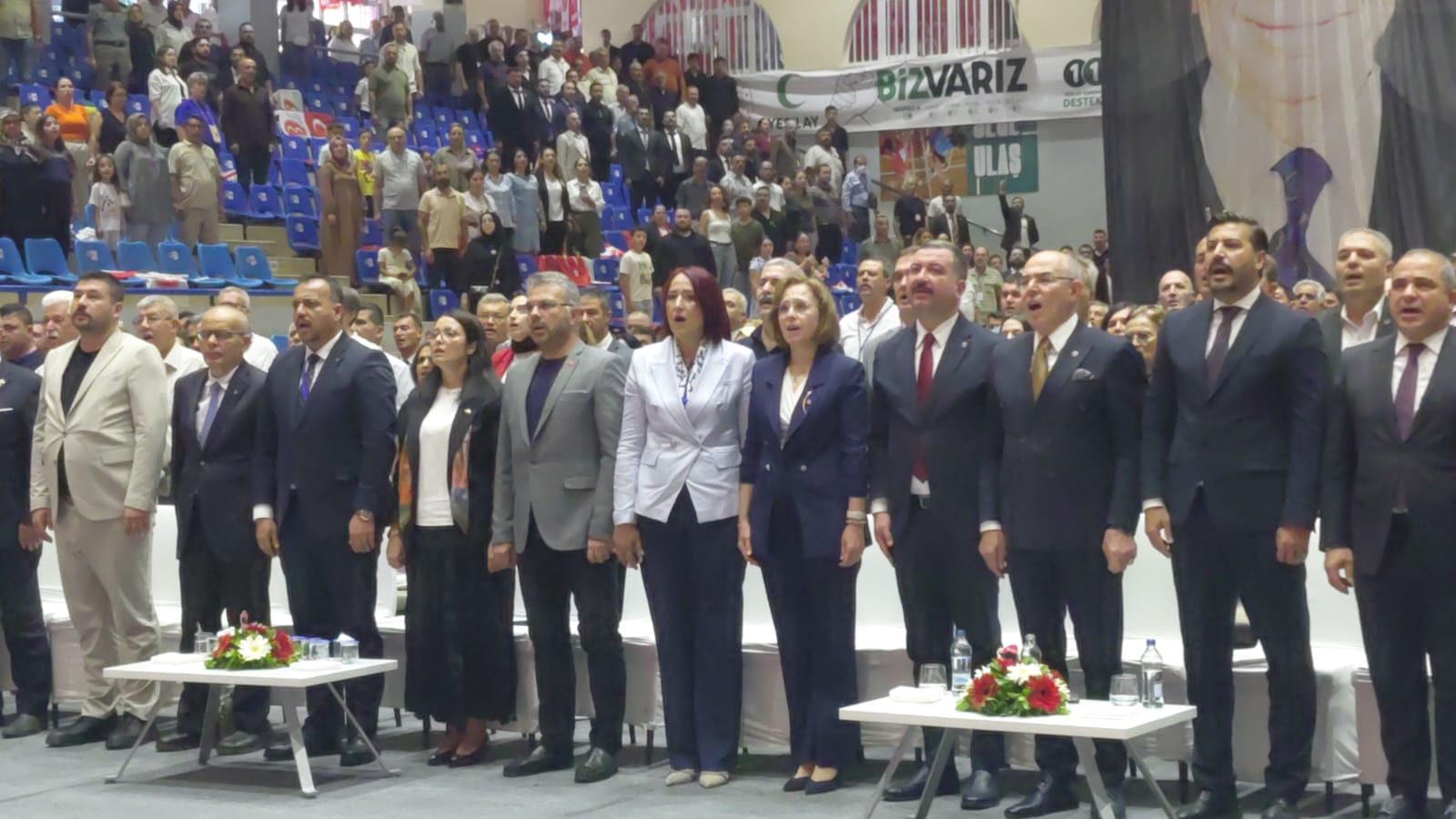 MHP AYDIN’DA GÜÇ GÖSTERİSİ: CİHANGİROĞLU YENİDEN İL BAŞKANI SEÇİLDİ