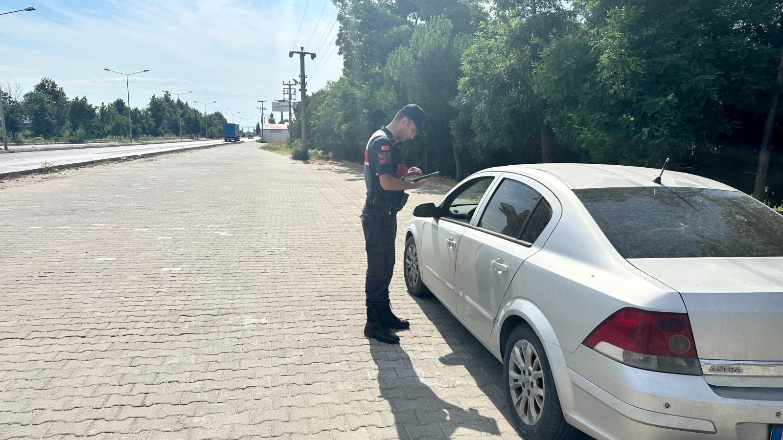 AYDIN’DA ÇEMBER-141 OPERASYONU: ARANAN 24 ŞAHIS YAKALANDI