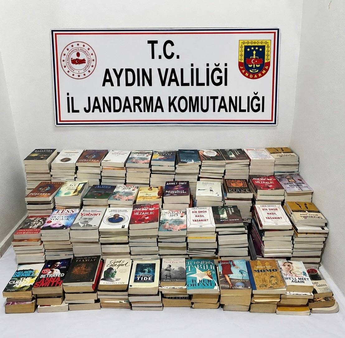 Güzelçamlı’da Bandrolsüz Kitap Satışına Jandarma Müdahalesi 