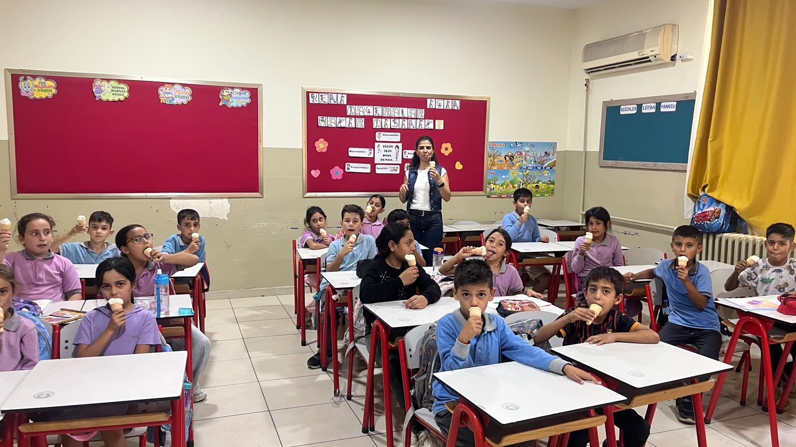 HÜRRİYET İLKOKULU’NDA EĞİTİM YILI DONDURMA TADINDA BAŞLADI