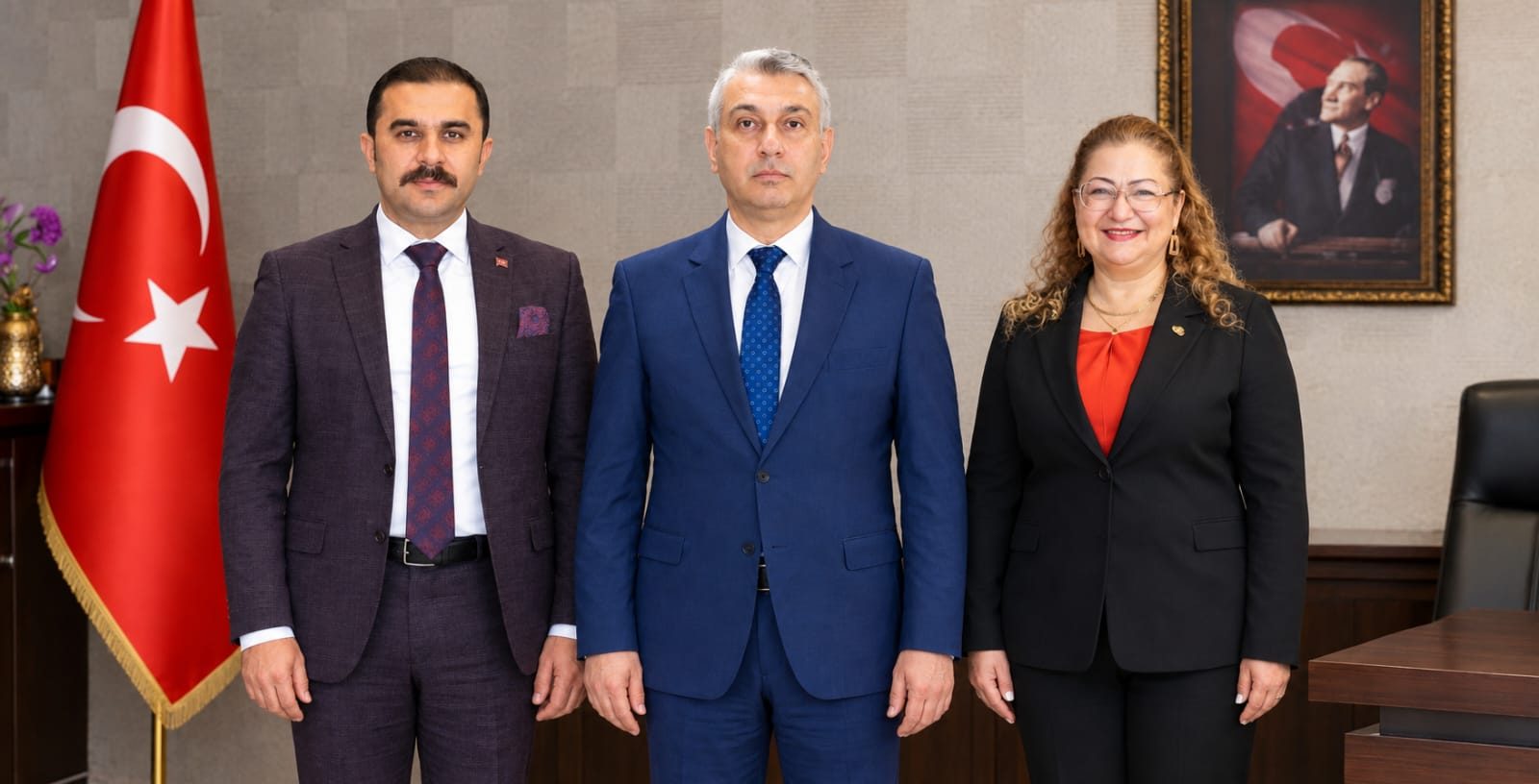 HALKIN ARASINDAKİ ÇALIŞKAN KAYMAKAMLAR DİKKAT ÇEKİYOR