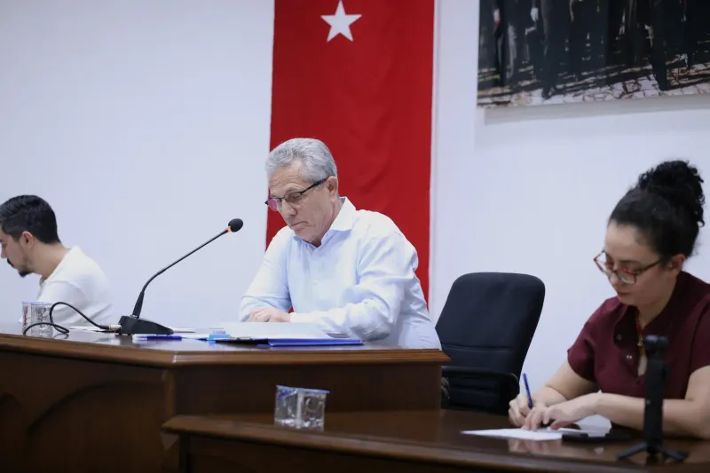 BAŞKAN TETİK’TEN ESNAFIN CEBİNİ KORUYAN HAMLE