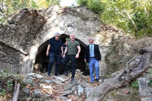 AYDIN VALİSİ OSMAN VAROL, TARİHİ KURŞUNLU MANASTIRI’NDA İNCELEMELERDE BULUNDU