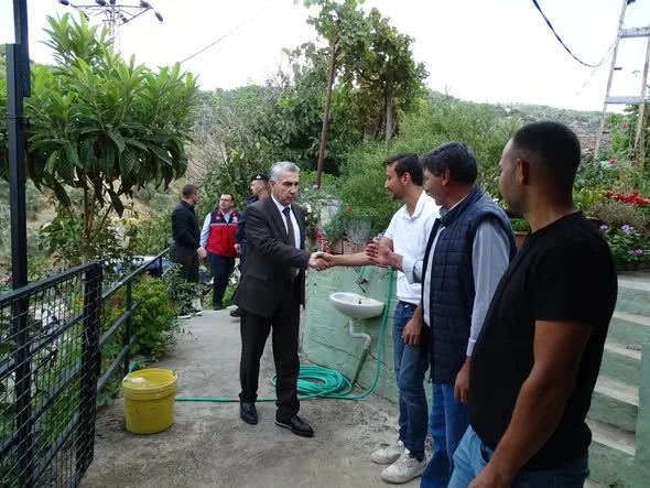 İNCİRLİOVA KAYMAKAMI İLHAN ABAY’DAN KÖPRÜOVA MAHALLESİNE ZİYARET