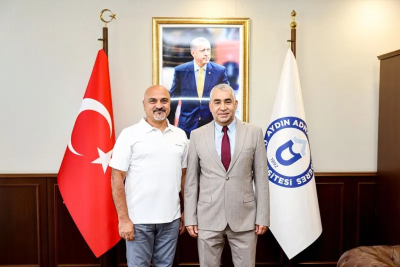 ADÜ’LÜ AKADEMİSYENLERDEN DÜNYA ÇAPINDA BAŞARI! RXP MOLEKÜLÜNE “2026’NIN ÖNE ÇIKAN BULUŞU” ÖDÜLÜ