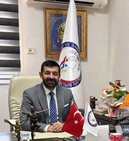 SALİH KOZALI’DAN ESNAFIN KREDİ TEMİNATLARI İÇİN ÖNEMLİ GİRİŞİM! TARLA, ZEYTİNLİK, BAĞ VE BAHÇE TAPULARI YENİDEN İPOTEK KAPSAMINA ALINSIN TALEBİ