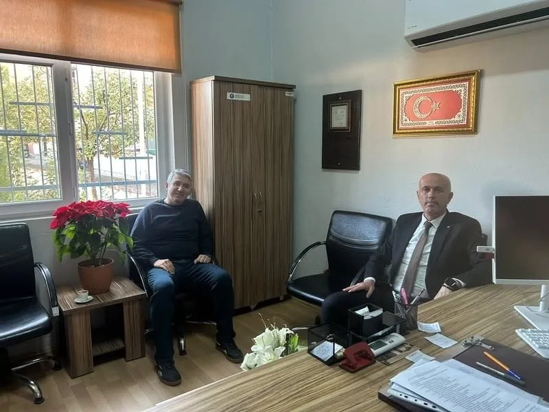 BOZDOĞAN İLÇE MİLLÎ EĞİTİM MÜDÜRÜ OSMAN ARIKOĞLU’NDAN HALK EĞİTİM MÜDÜRÜ HASAN ORUÇ’A HAYIRLI OLSUN ZİYARETİ