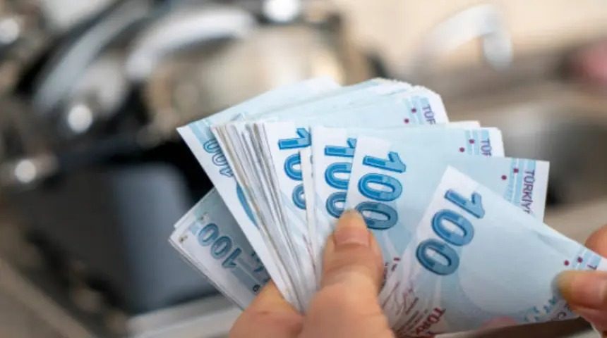 EN DÜŞÜK EMEKLİ AYLIĞI ASGARİ ÜCRETE ENDEKSLENSİN TEKLİFİ MECLİS’TE!