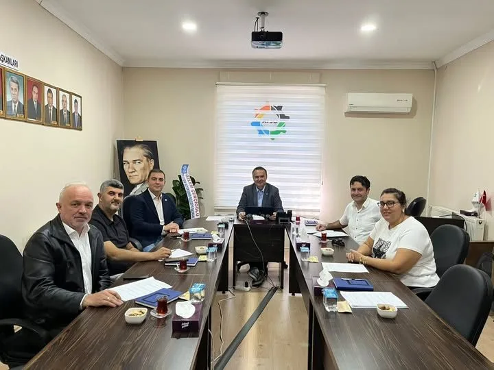 AYSO’DA YENİ DÖNEMİN İLK TOPLANTISI GERÇEKLEŞTİ! HESAPLARI İNCELEME KOMİSYONU’NDA GÖREV DAĞILIMI BELLİ OLDU