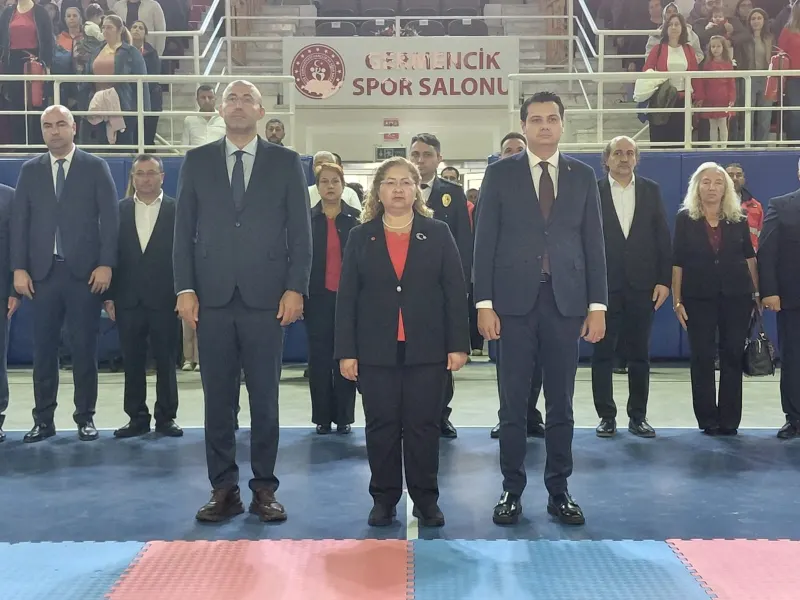 GERMENCİK’TE 29 EKİM CUMHURİYET BAYRAMI COŞKUSU! CUMHURİYETİN 103. YILI GÖRKEMLİ TÖRENLE KUTLANDI