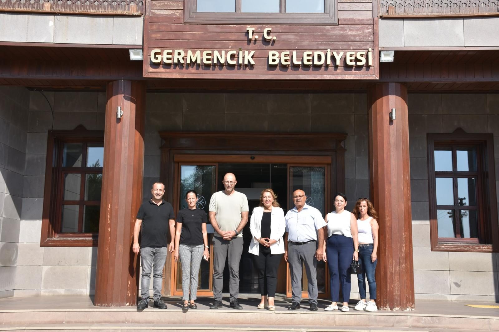 BAŞKAN ZENCİRCİ CHP GİRESUN MİLLETVEKİLİ ELVAN IŞIK GEZMİŞ’İ AĞIRLADI