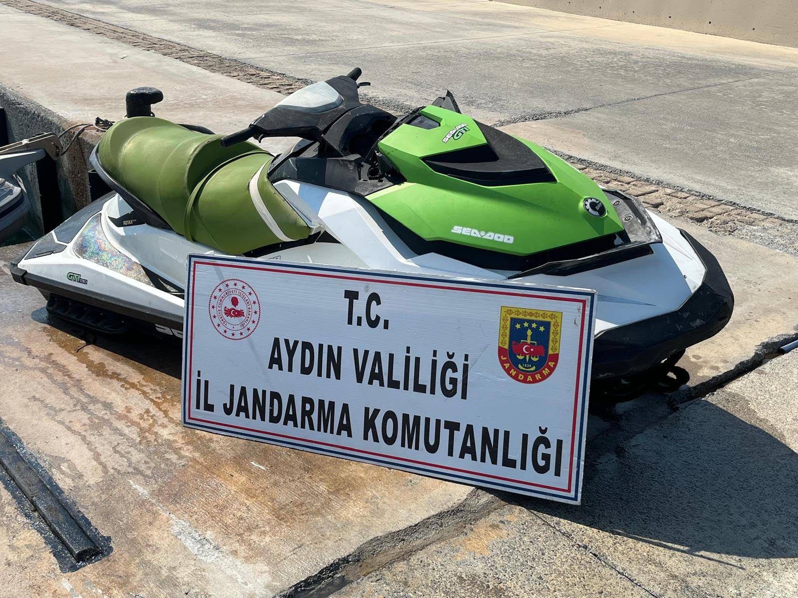 Didim'de jet-ski ile göçmen taşıyan organizatör denizde yakalandı