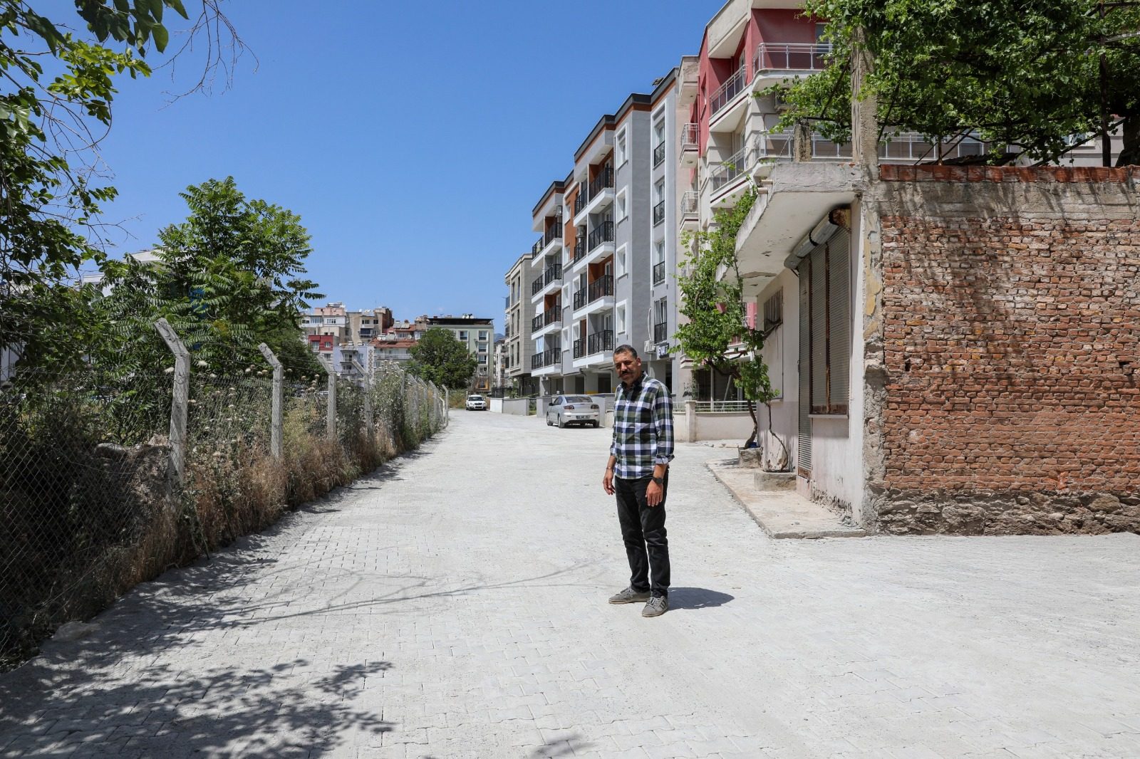 EFELER GÜZELHİSAR’DA PARKE TAŞI ÇALIŞMASINI TAMAMLANDI