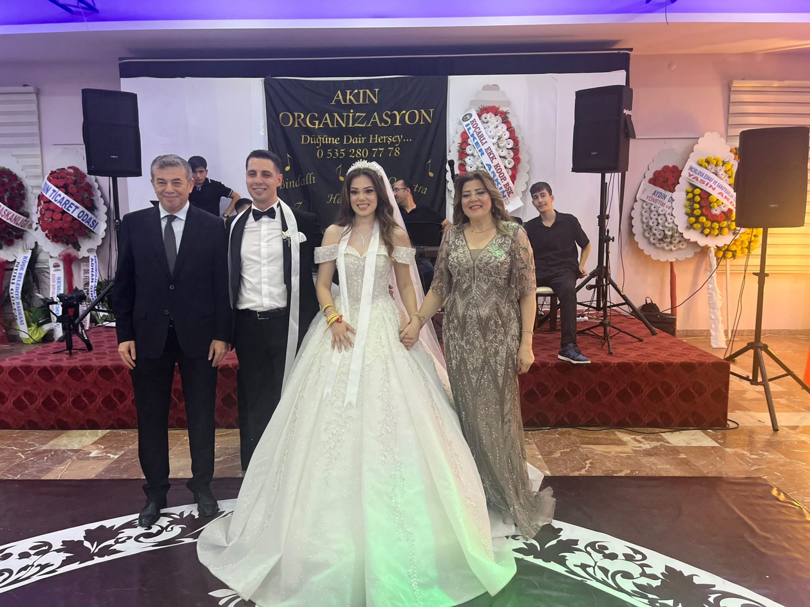 AYÇA VE GÖKTUĞHAN MUTLULUĞA “EVET” DEDİ