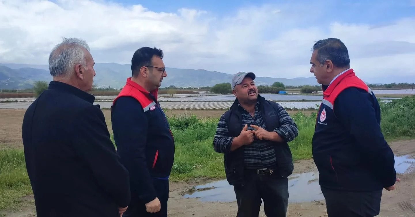 İncirliova’da tarım arazileri yeniden sular altında: Üretici zor durumda
