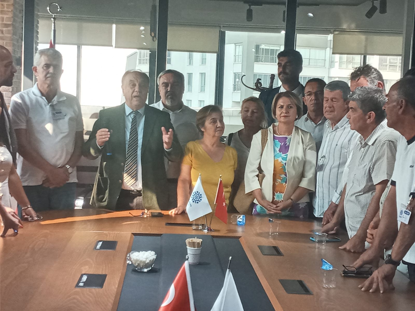 MEMLEKET PARTİSİNDEN KAPANIŞA EVET OYU ÇIKTI