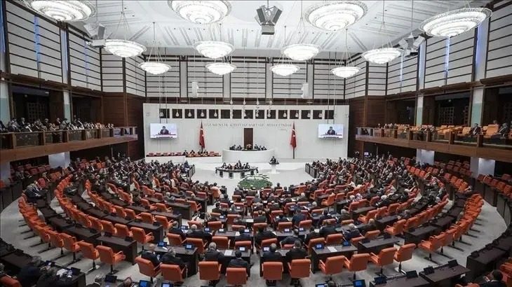 12. YARGI PAKETİ GÜNDEMDE: İNFAZ DÜZENLEMESİ VE GENEL AF İDDİALARINA RESMİ AÇIKAMA