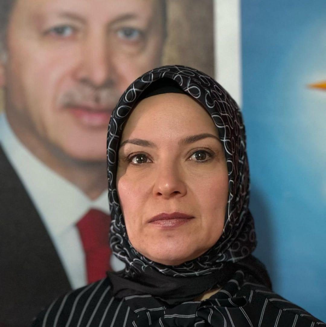 AK Parti İncirliova Kadın Kolları’ndan Sahada Yoğun Çalışma
