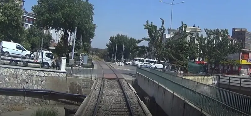 SOĞUKKUYU HEMZEMİN GEÇİDİ GEÇİCİ OLARAK TRAFİĞE KAPATILACAK