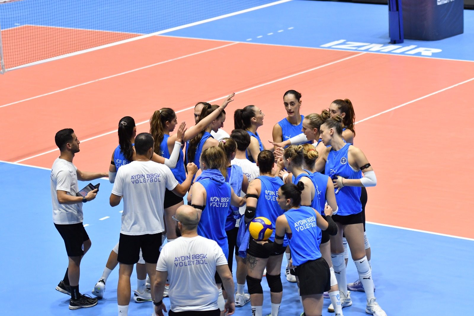 Aydın’ın Sultanları, Sezonun İlk Provasını THY Karşısında Yaptı