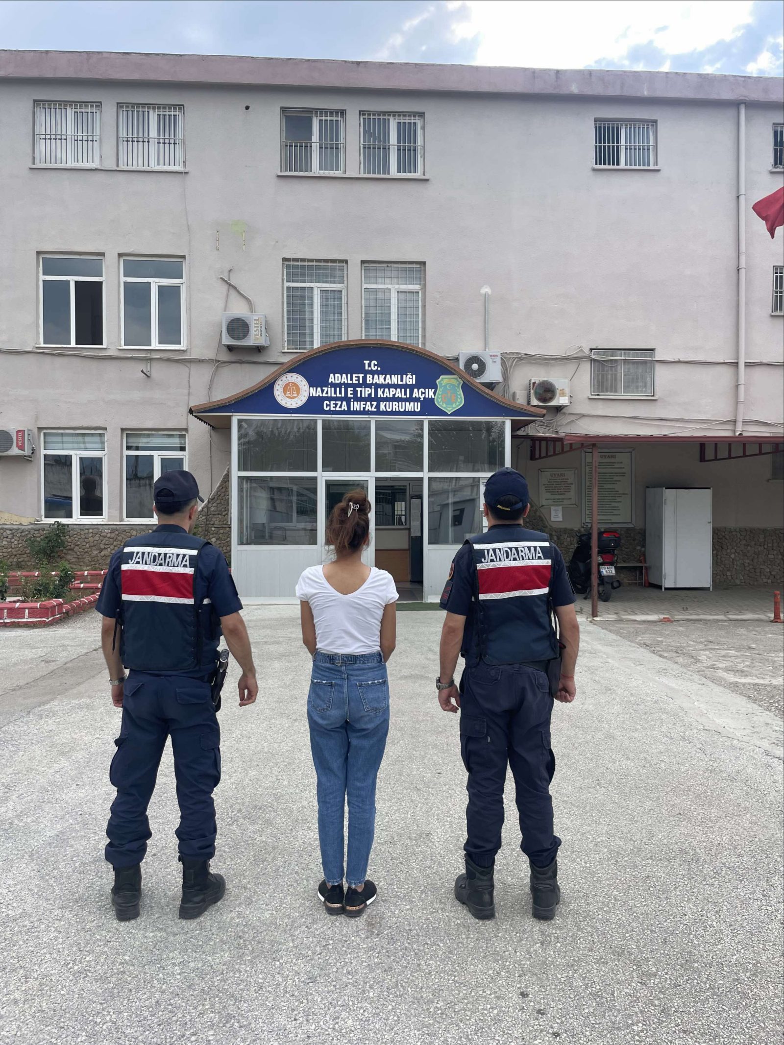 Nazilli’de 16 Yıl Kesinleşmiş Hapis Cezası Bulunan Hükümlü Yakalandı