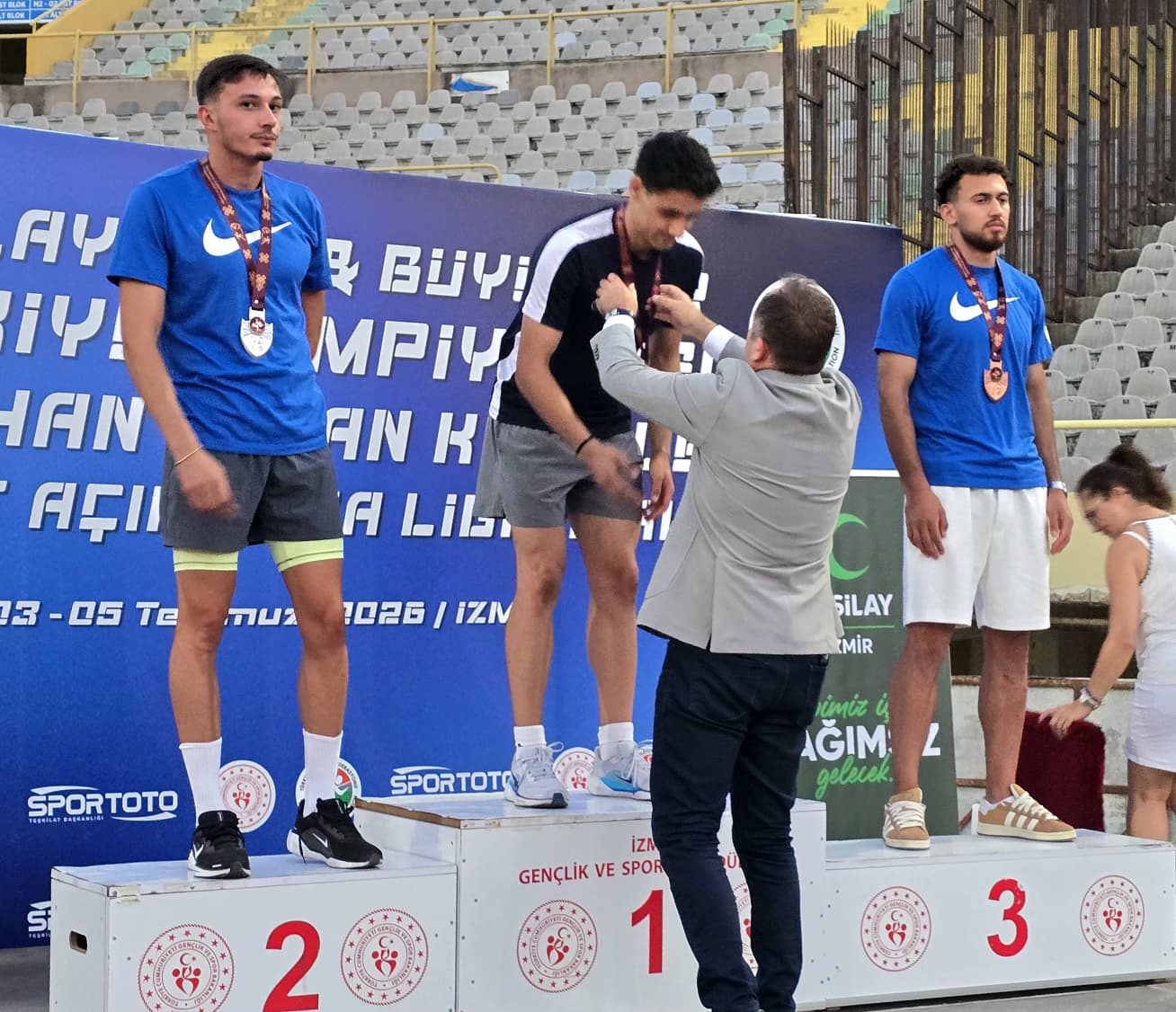 Aydınlı Milli Atlet Koray Uygun’dan Tarihi Şampiyonluk ve Rekor