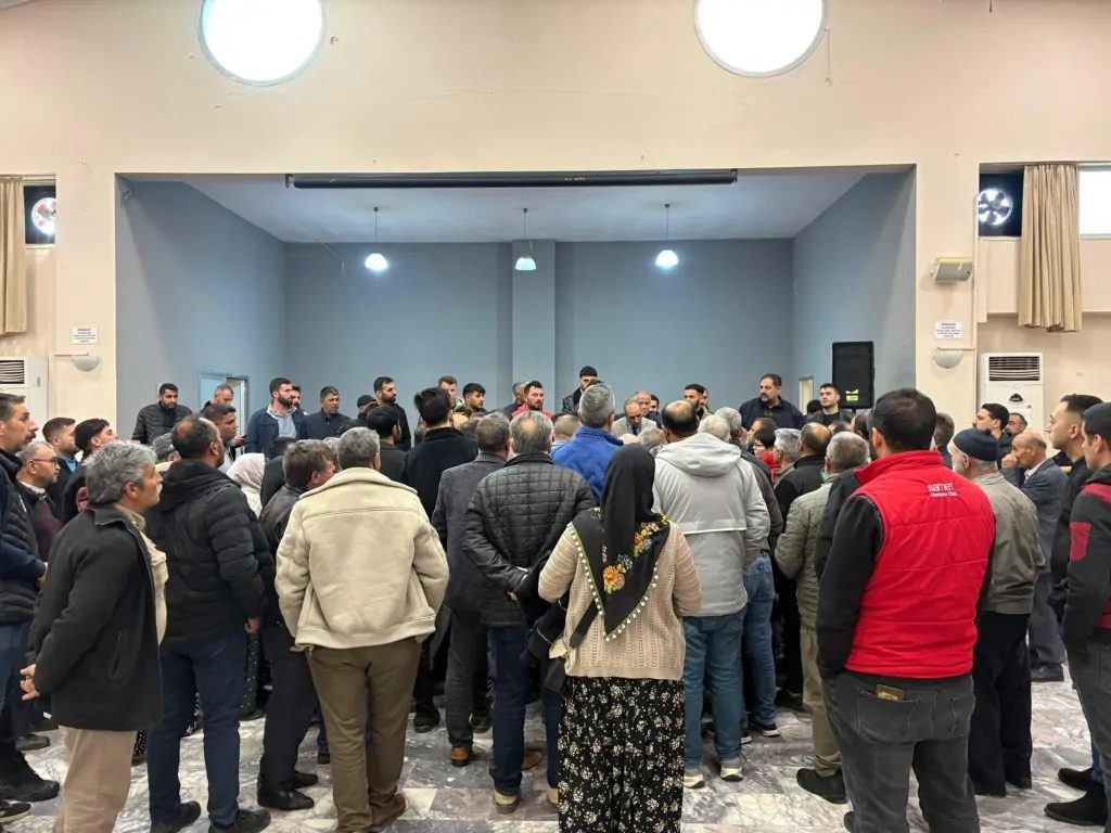 Efeler’de Pazar Esnafının Kura Çekimi Tepkiyle Sonuçlandı