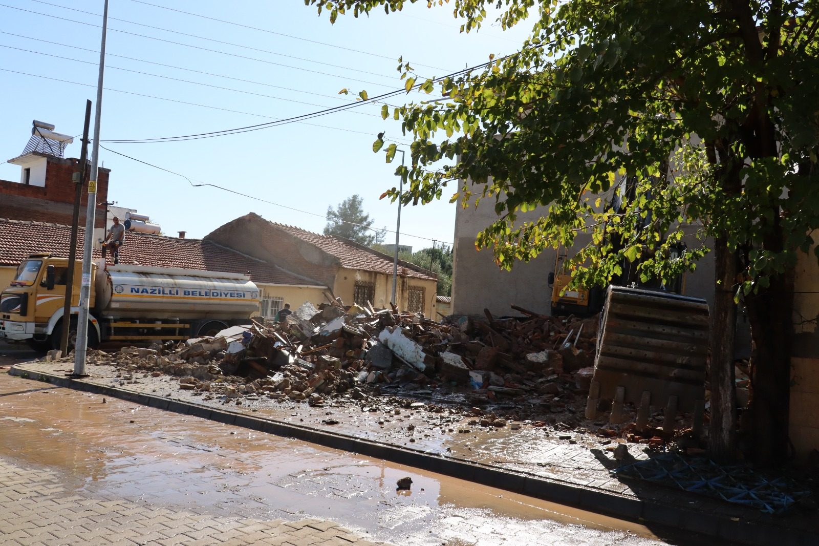 Nazilli’de Metruk bina kalmayacak
