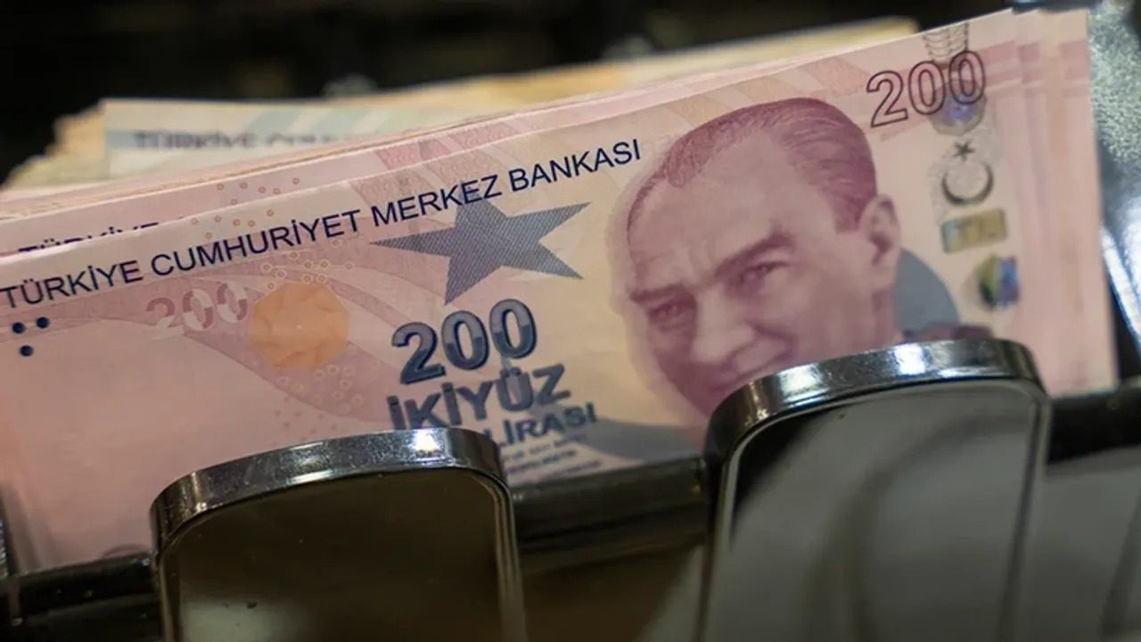 VERGİ BORÇLULARINA DEV KOLAYLIK: TEMİNATSIZ TAKSİTLENDİRME LİMİTİ 10 MİLYON TL'YE YÜKSELTİLDİ
