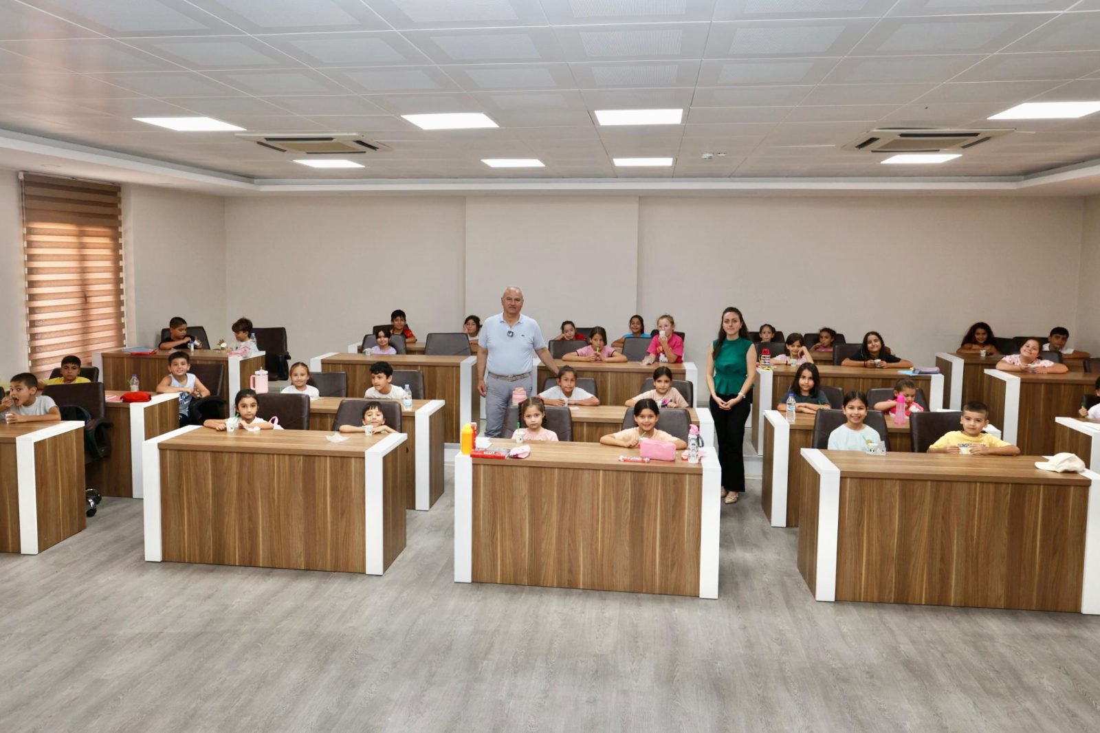 ÇİNE’DE ÇOCUKLAR YAZ TATİLİNİ BAŞKAN KIVRAK SAYESİNDE HEM ÖĞRENEREK HEM DE EĞLNEREK GEÇİRİYOR