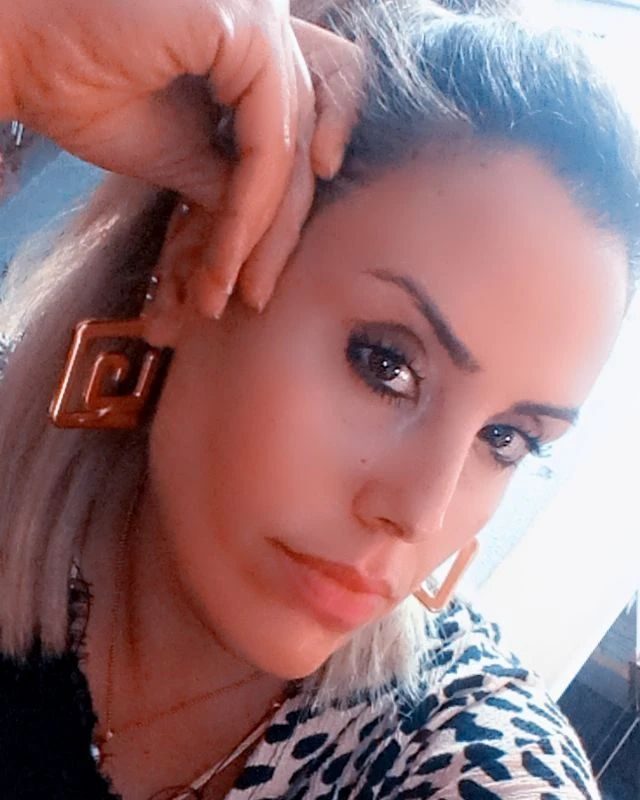 KADIN KOLLARI BAŞKANI ÖZLEM ÇAKAN İSTİFA ETTİ
