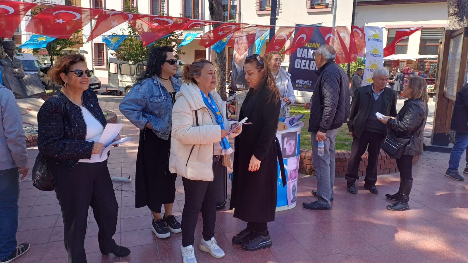 İYİ PARTİ’DEN KADINA YÖNELİK ŞİDDETE DİKKAT ÇEKEN ETKİNLİK