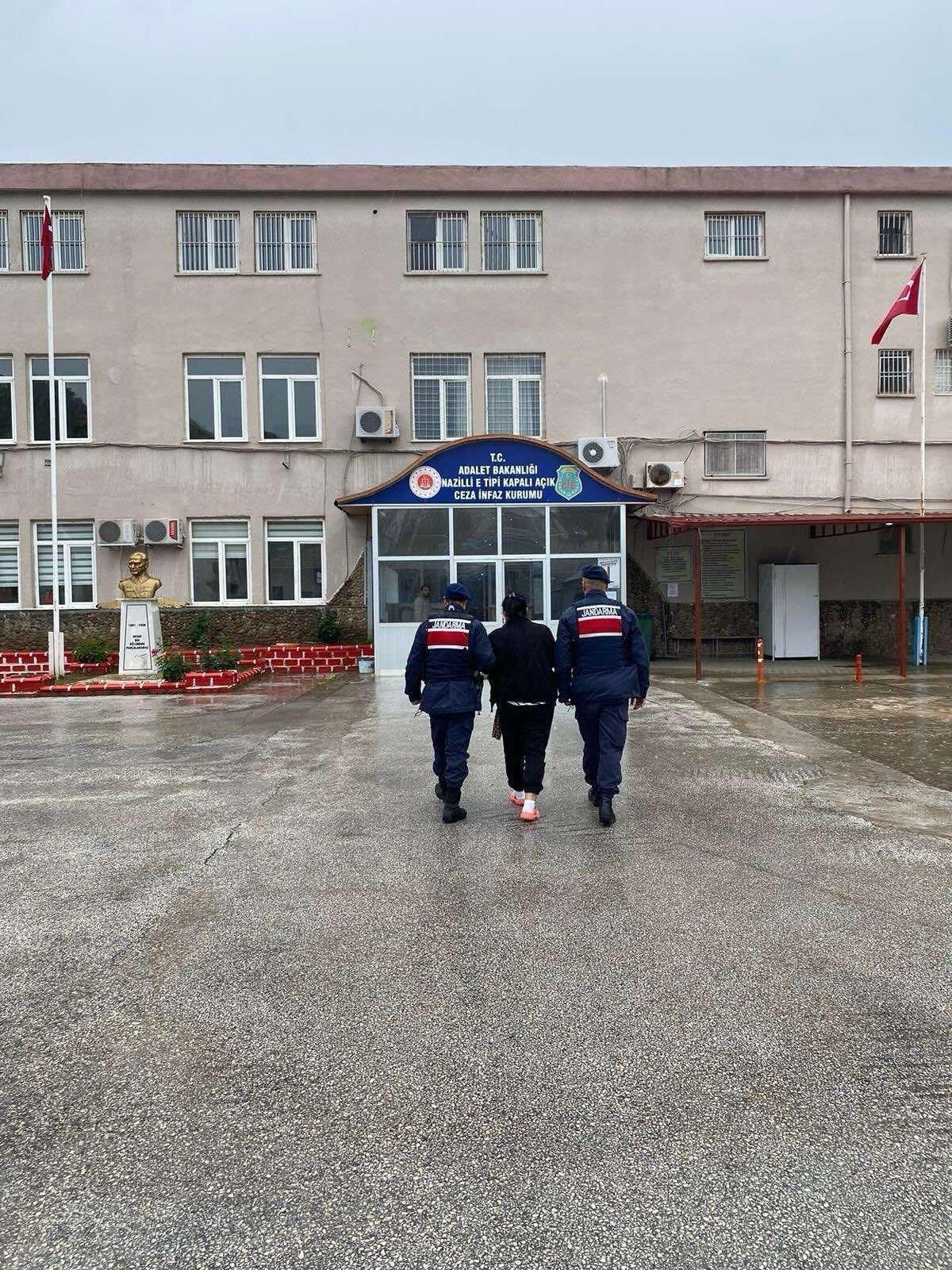 Nazilli’de 9 Yıl 4 Ay Kesinleşmiş Hapis Cezası Bulunan Firari Kilerde Yakalandı