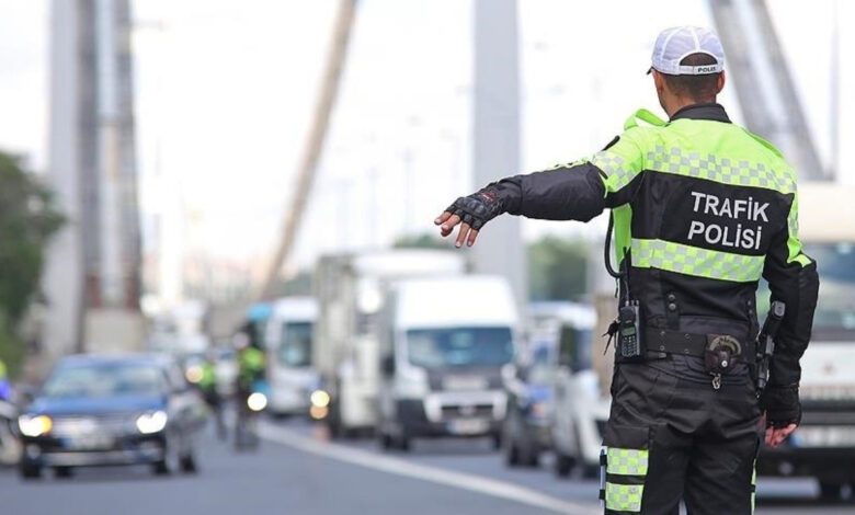 Trafikte Yeni Kural: 1506 TL Ceza Kesilecek