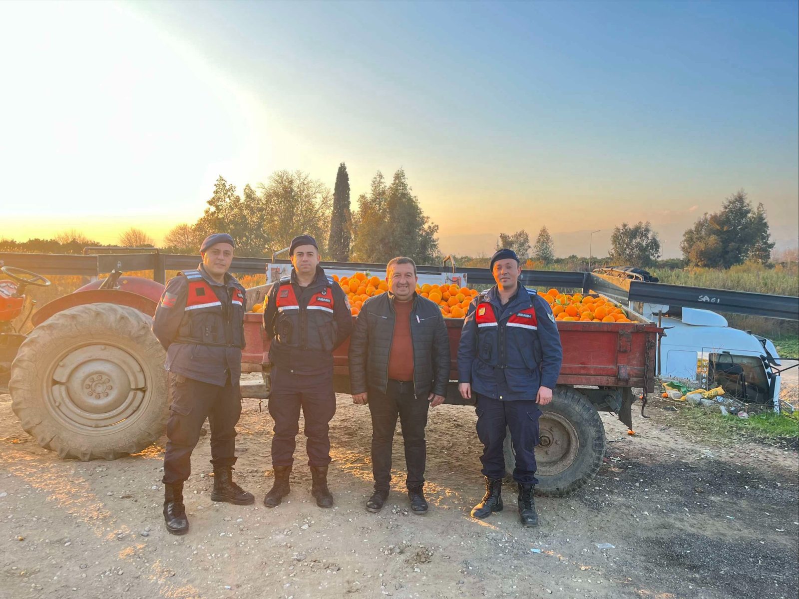 NAZİLLİ’DE 1,5 TONLUK PORTAKAL HIRSIZLIĞI AYDINLATILDI