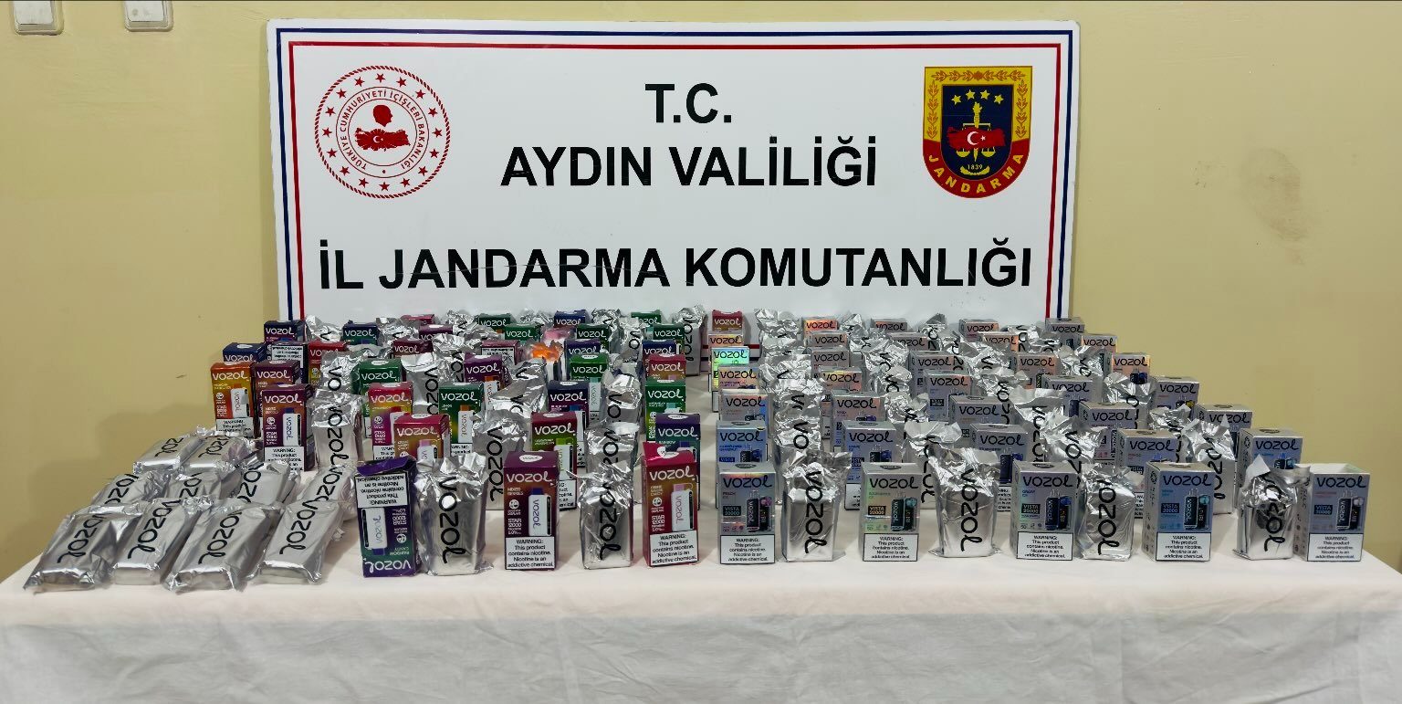 JANDARMA KAÇAK SİGARAYA DUR DİYOR