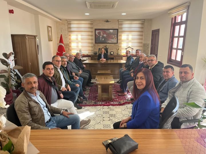 GERMENCİK’Lİ MUHTARLAR’DAN KAYMAKAM SULTAN DOĞRU’YA ZİYARET