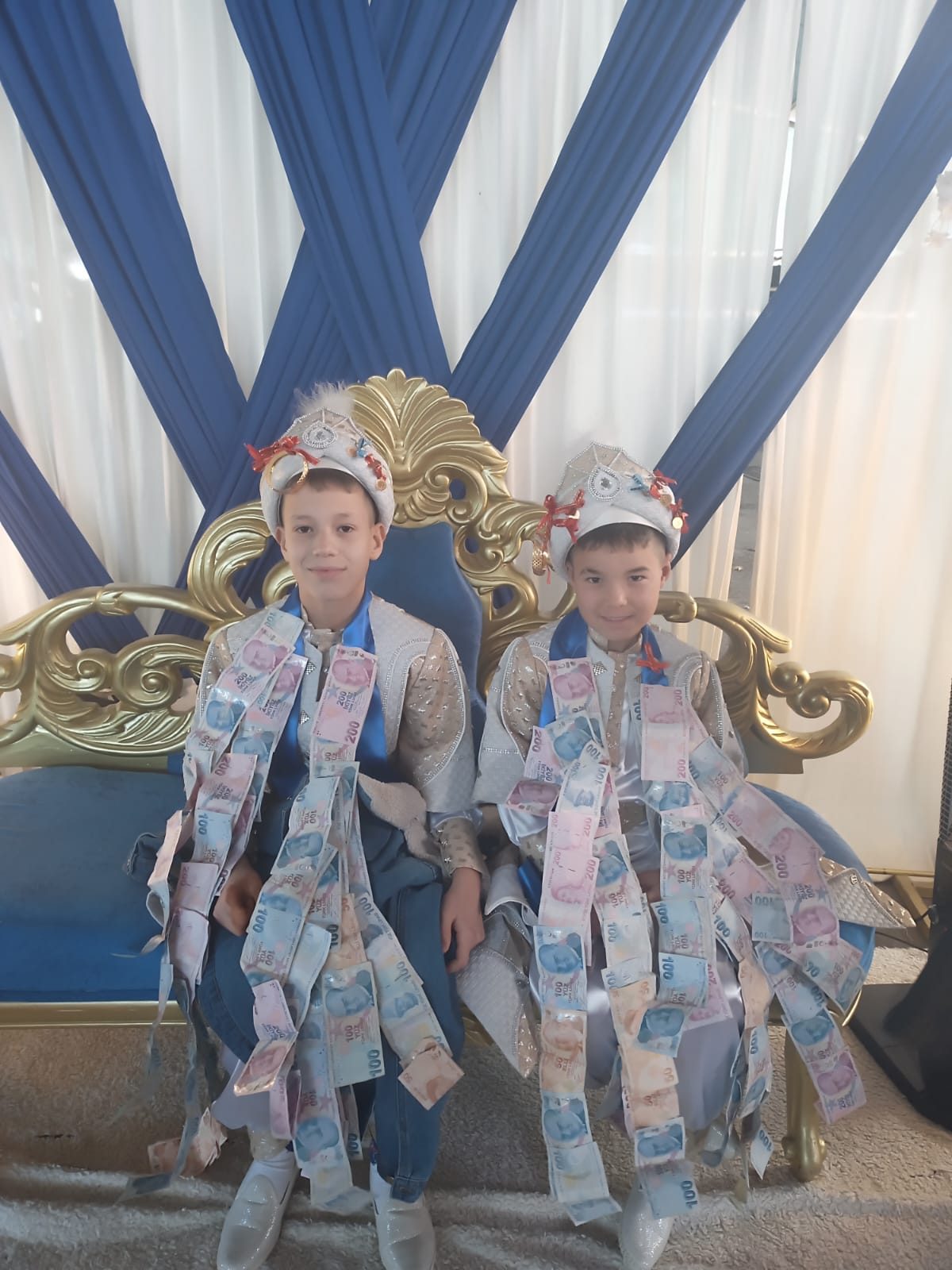 SEYYİD HAMZA VE ABDULKADİR İÇİN GÖRKEMLİ SÜNNET CEMİYETİ