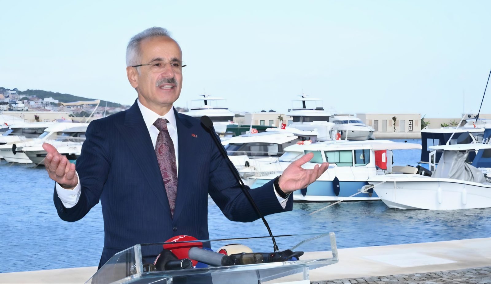 “GAZİPAŞA YAT LİMANI’NI 208 YAT KAPASİTELİ İNŞA ETTİK”