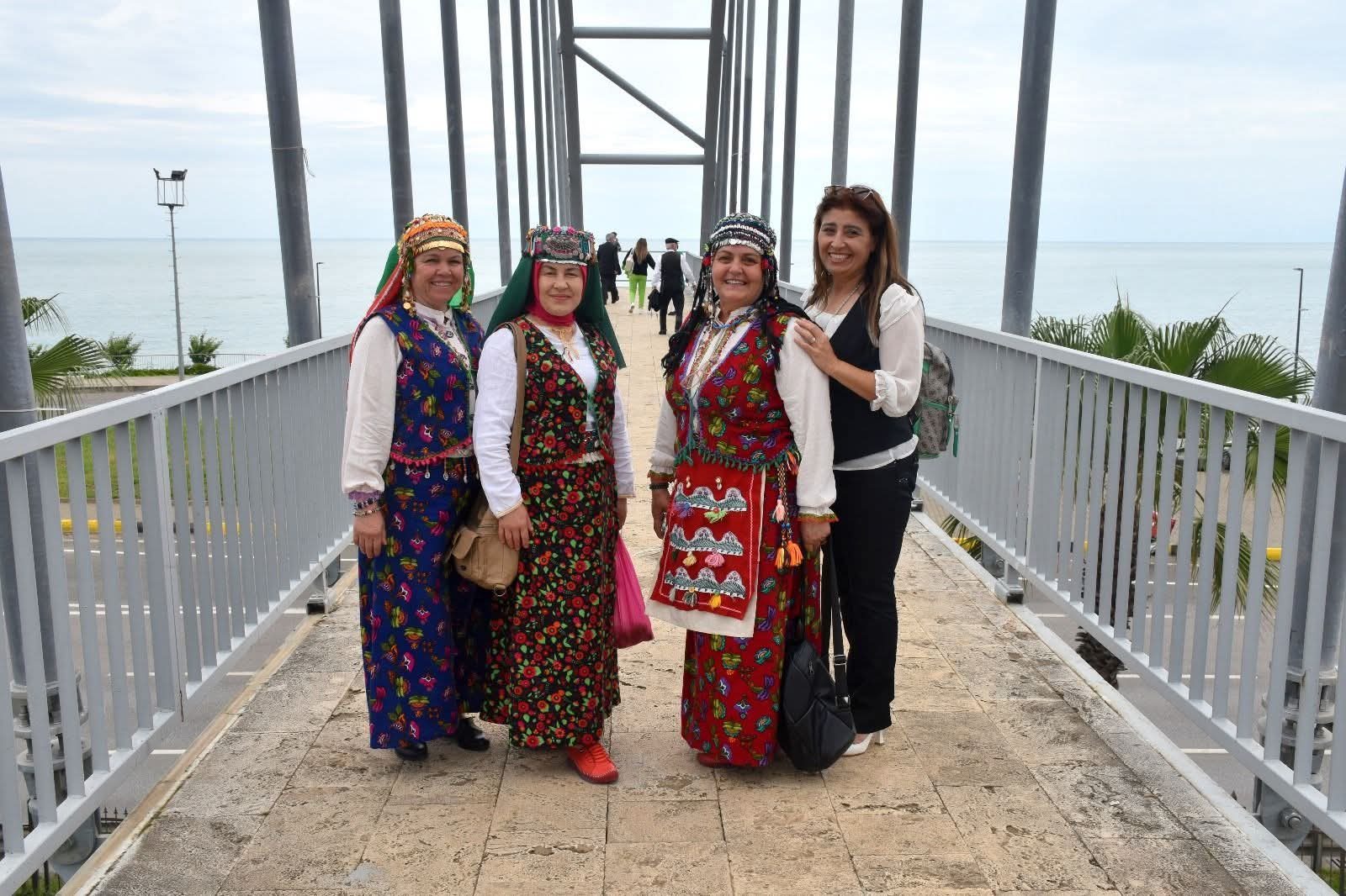 HABİRE "65 YAŞ ÜSTÜNDEKİLER" DİYORSUNUZ YA !!!