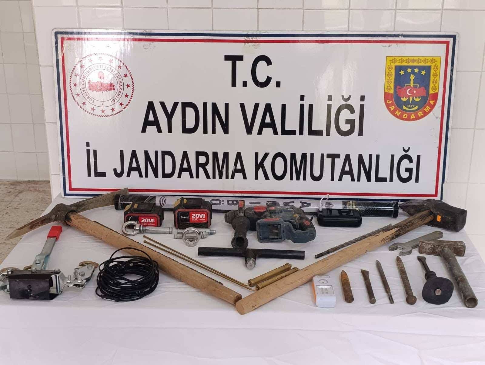 Aydın İl Jandarma Komutanlığından Kaçak Kazı Operasyonu