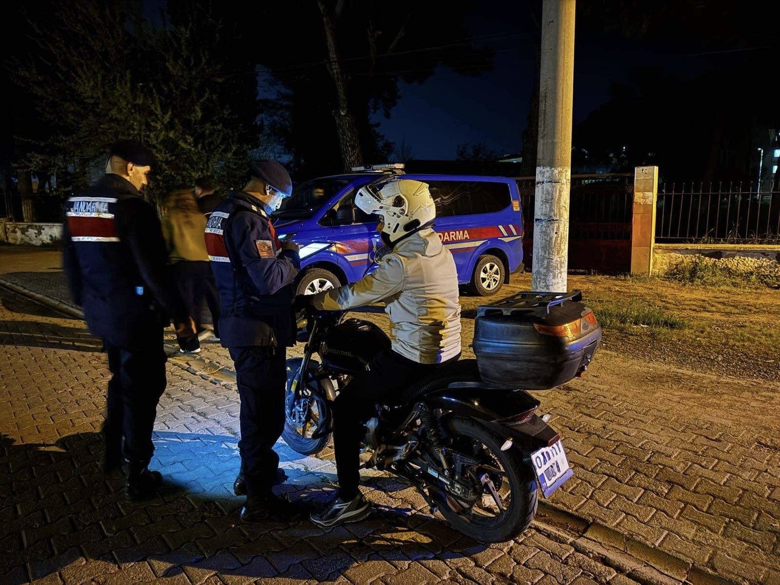 AYDIN’DA “ÇEMBER-121” OPERASYONU: 46 ŞAHIS YAKALANDI