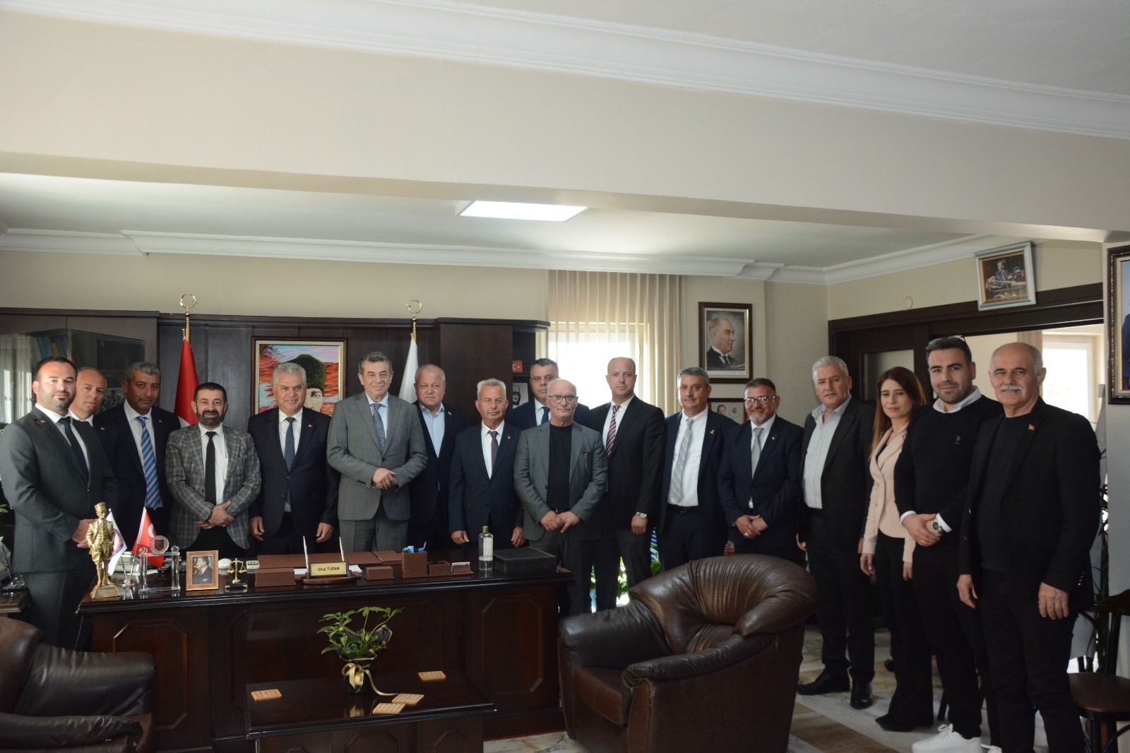 Kuşadası’nda Künkcü rüzgarı: Destek çığ gibi büyüyor