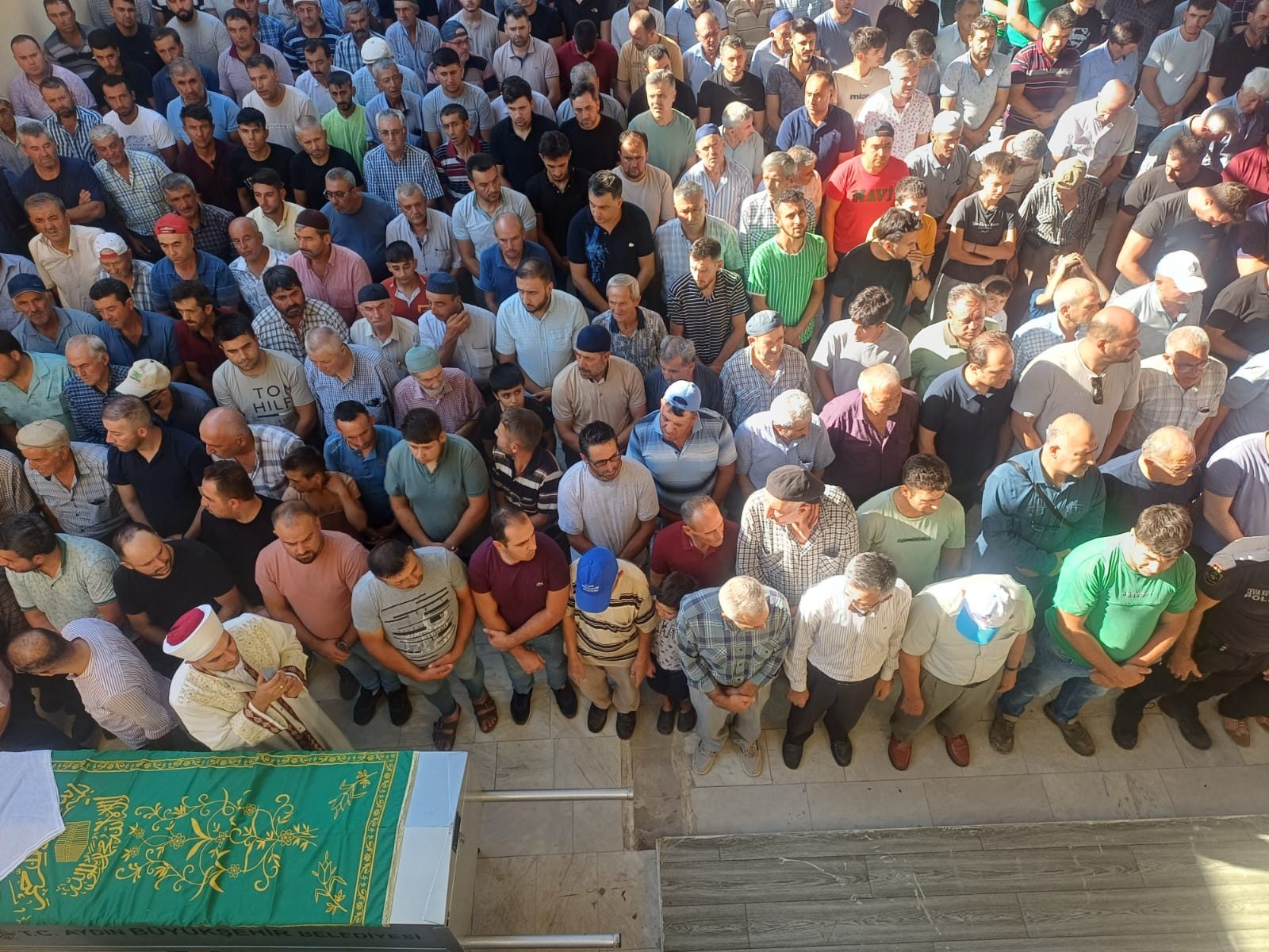 Köşk İlçesinde Traktörün Devrilmesi Sonucu Hayatını Kaybedenler Toprağa Verildi