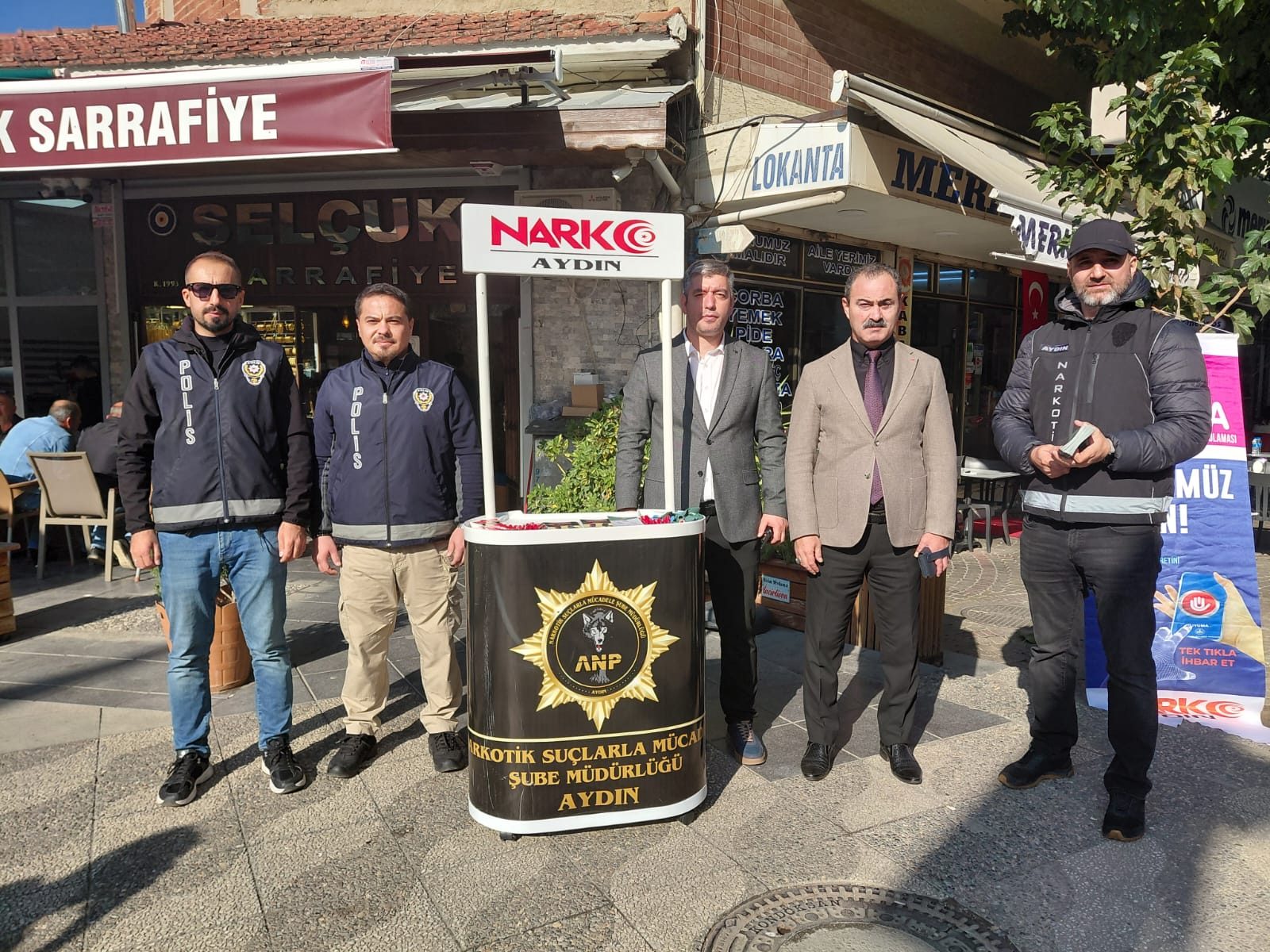 İNCİRLİOVA’DA “ARINDIRMA PROJESİ” KAPSAMINDA UYUŞTURUCUYLA MÜCADELE FARKINDALIK ETKİNLİĞİ