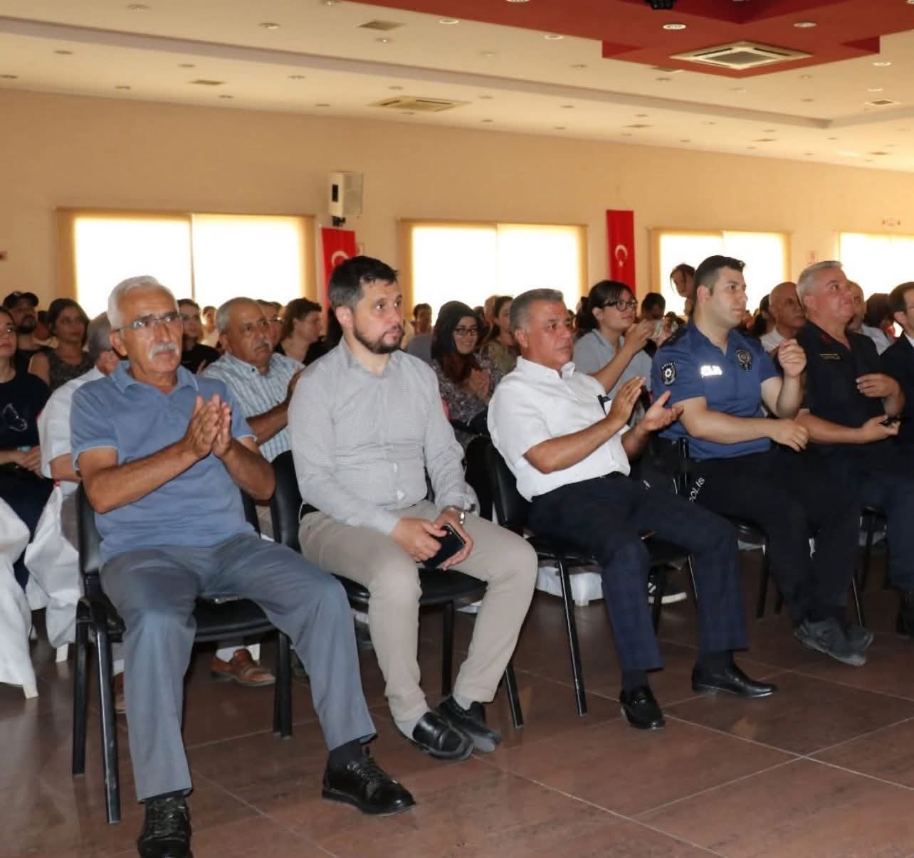 Bozdoğan’da Şiir Dinletisi Programına İyi Parti’li Şengöz’de Katıldı