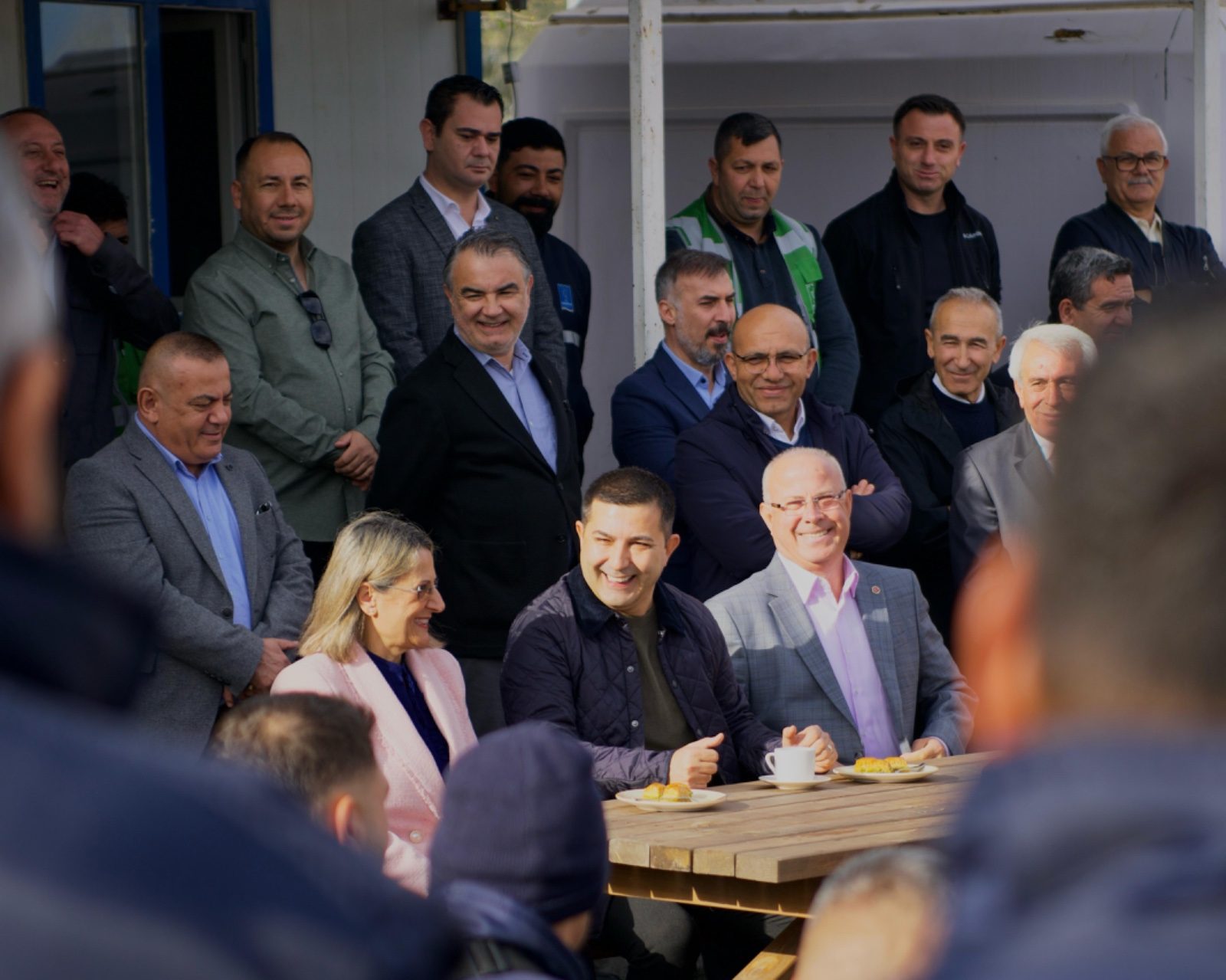 BAŞKAN ÖMER GÜNEL PERSONELİYLE BAYRAMLAŞTI