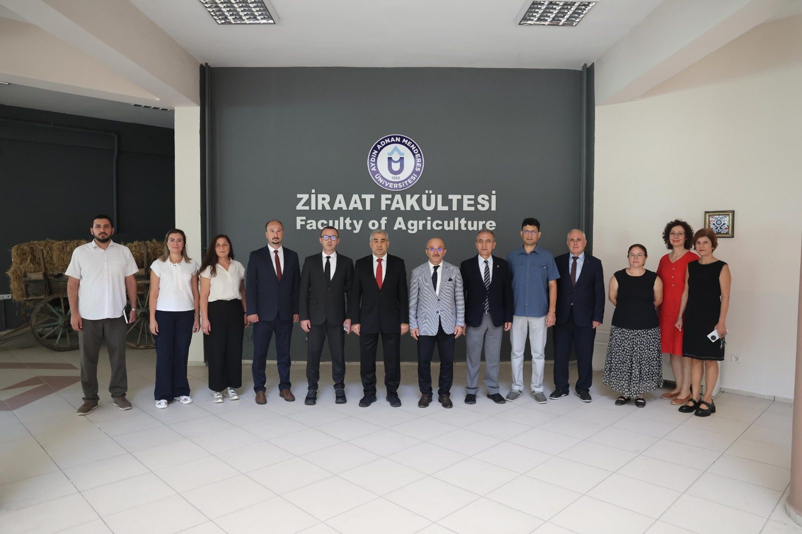 ADÜ Ziraat Fakültesi’ne Rektör Kent’ten Yakın İnceleme: Yeni Laboratuvar Hizmete Açıldı